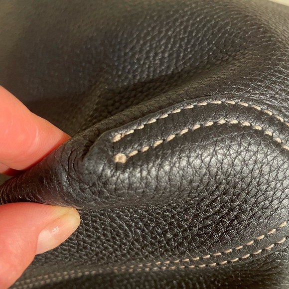 Authentic Gucci Reversible Rumble Tote - Picture 14 of 16